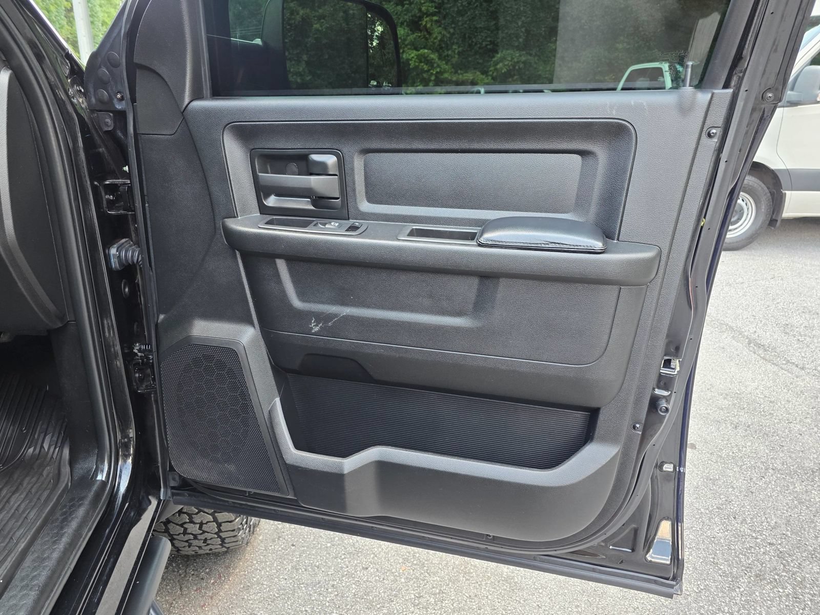 Used 2022 RAM 2500 Tradesman AWD/4WD image 31