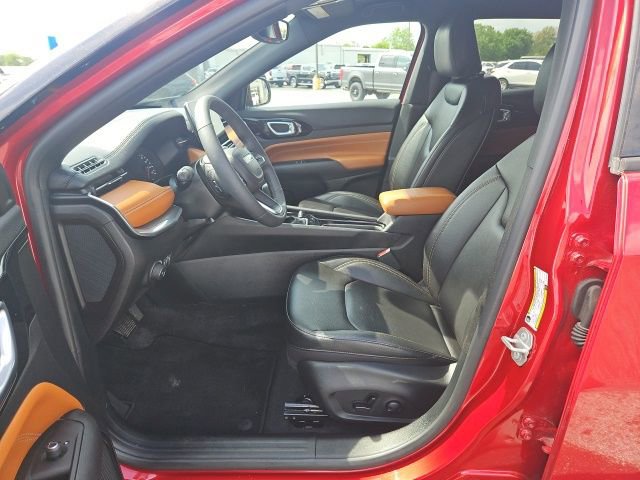Used 2024 Jeep Compass Limited AWD/4WD image 19