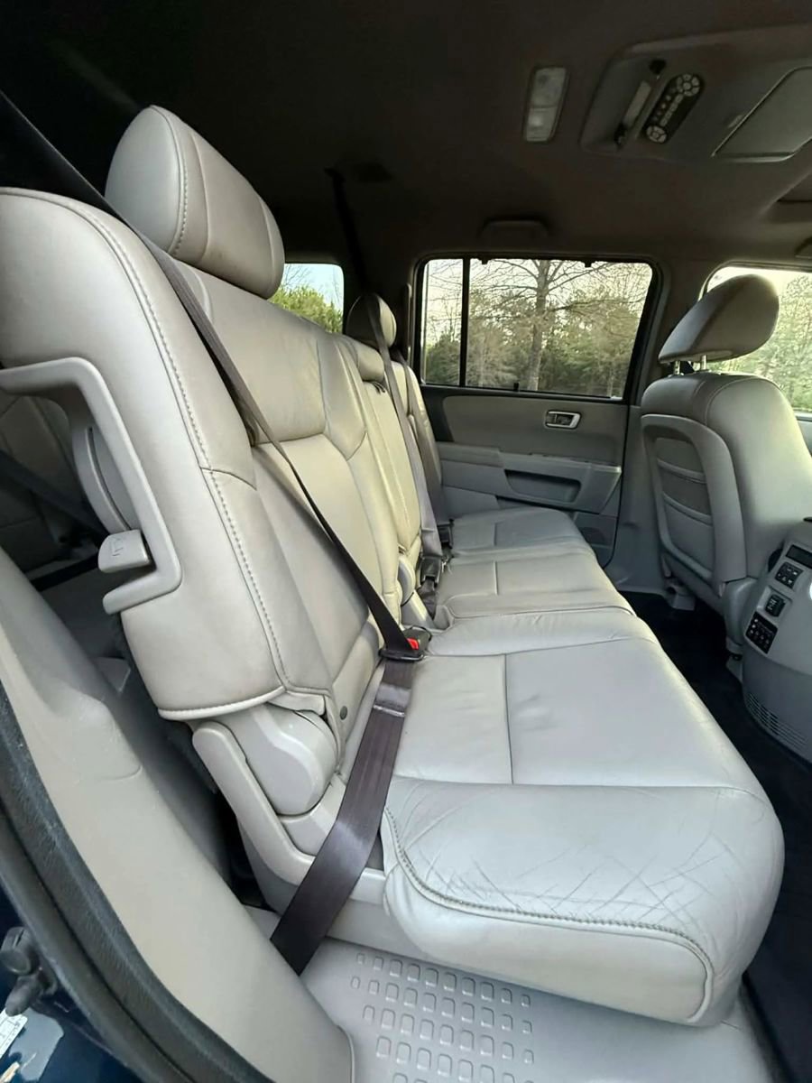 Used 2011 Honda Pilot Touring image 8