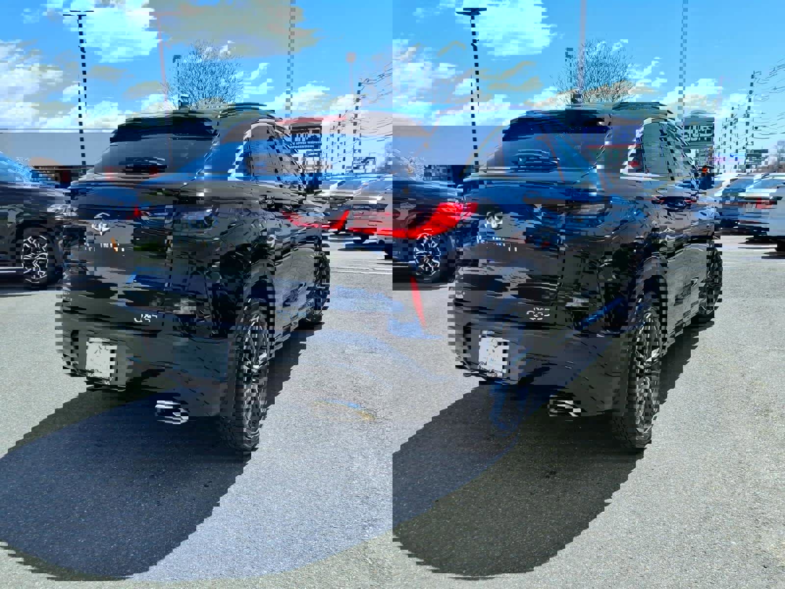 Used 2024 INFINITI QX55 Luxe w/ Cargo Package AWD/4WD image 5