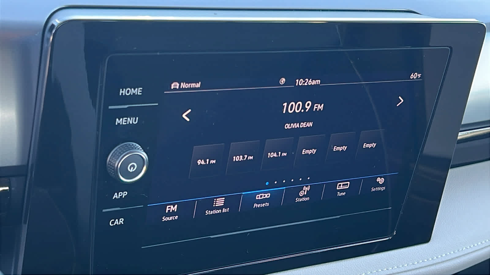 Used 2025 Volkswagen Taos S image 15