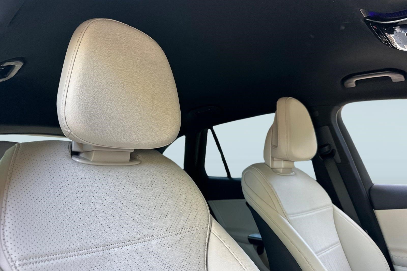 New 2025 Mercedes-Benz GLC 350e 4MATIC image 25