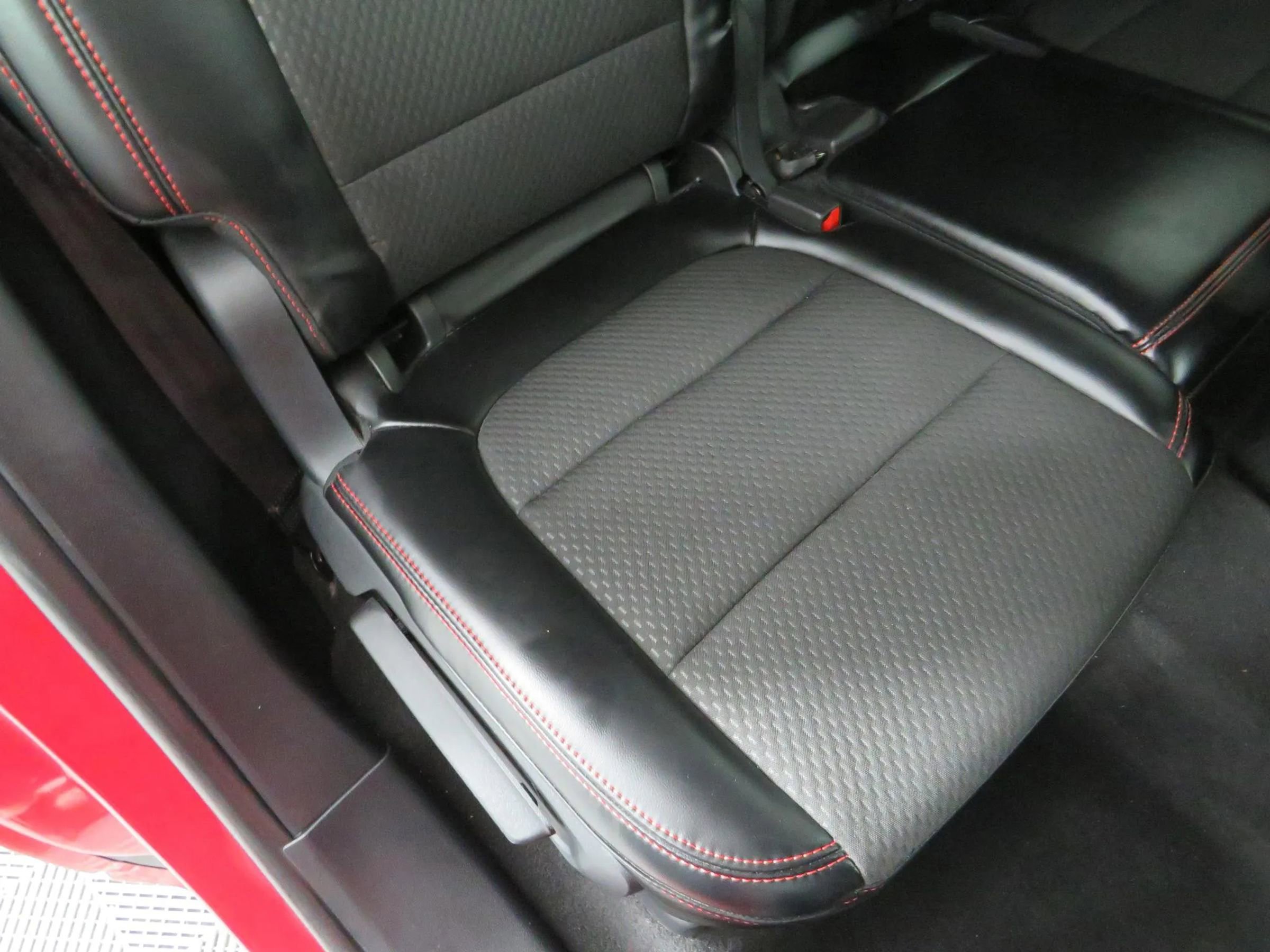 Used 2024 Ford Escape ST-Line FWD image 38
