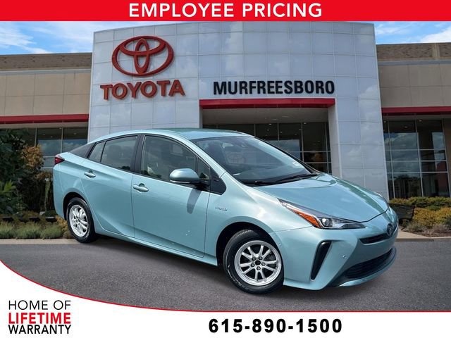 Used 2020 Toyota Prius LE FWD image 1