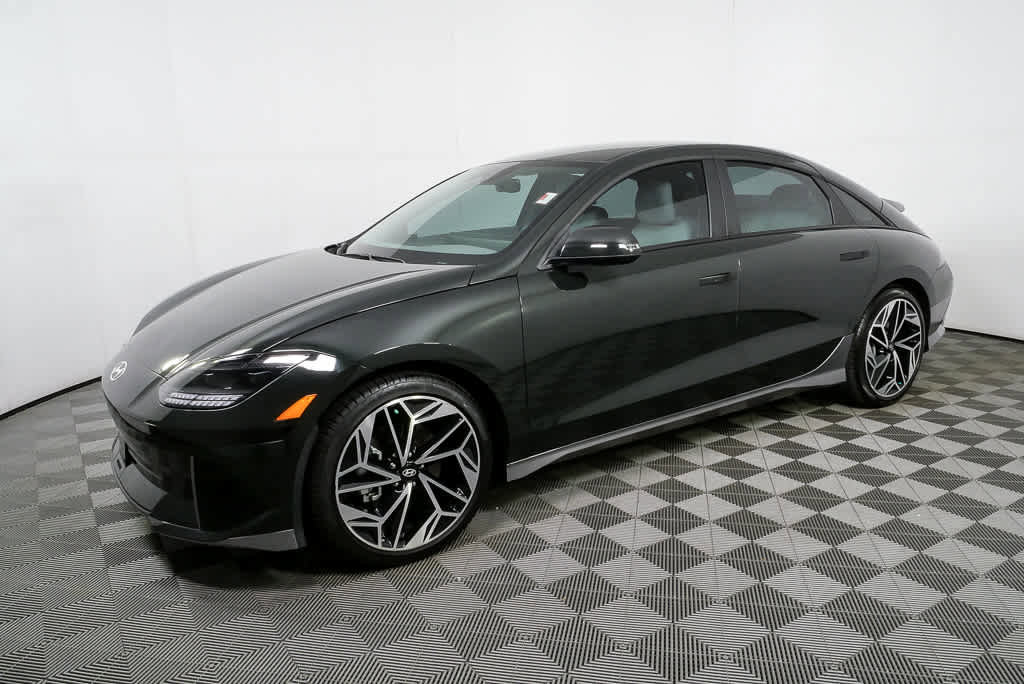 Certified 2024 Hyundai Ioniq 6 SEL image 6