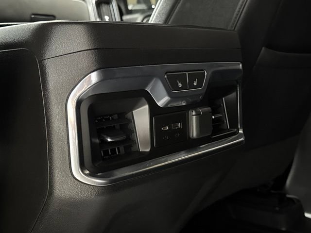Used 2022 Chevrolet Silverado 2500 LTZ w/ Z71 Chrome Sport Edition AWD/4WD image 17