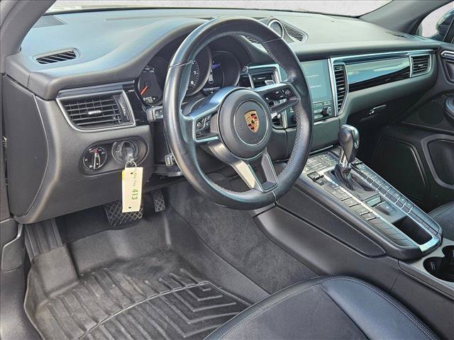 Used 2018 Porsche Macan AWD/4WD image 9