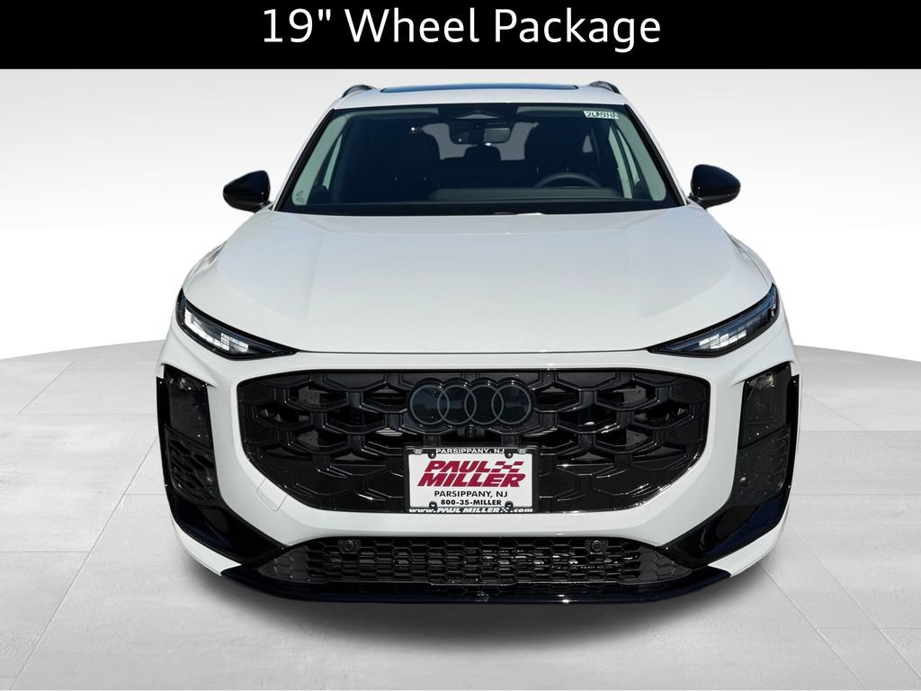 Used 2026 Audi Q3 quattro 2.0T AWD/4WD image 2