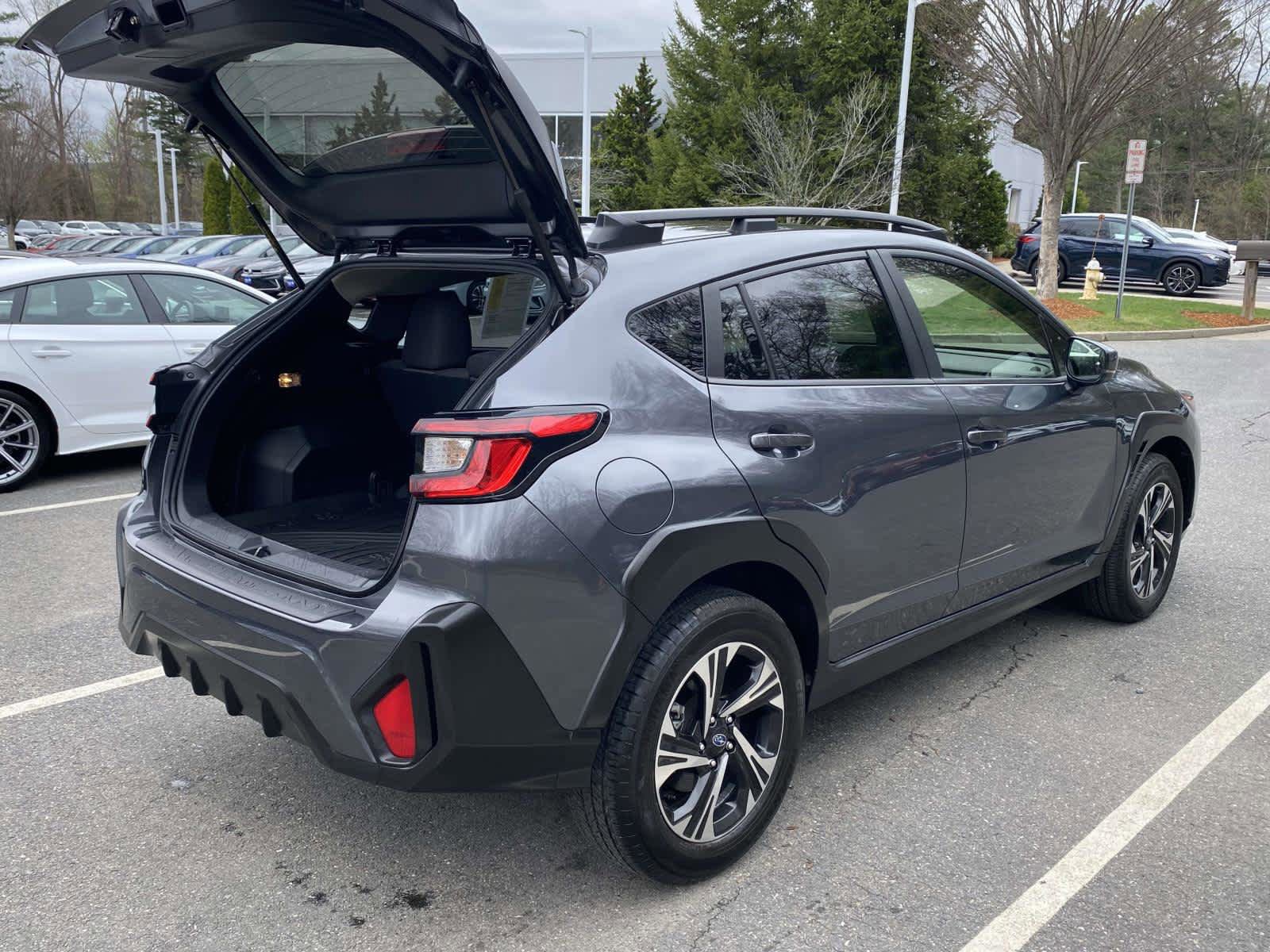 Used 2024 Subaru Crosstrek 2.0i Premium AWD/4WD image 10