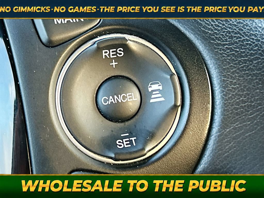 Used 2016 Honda Pilot Touring image 39