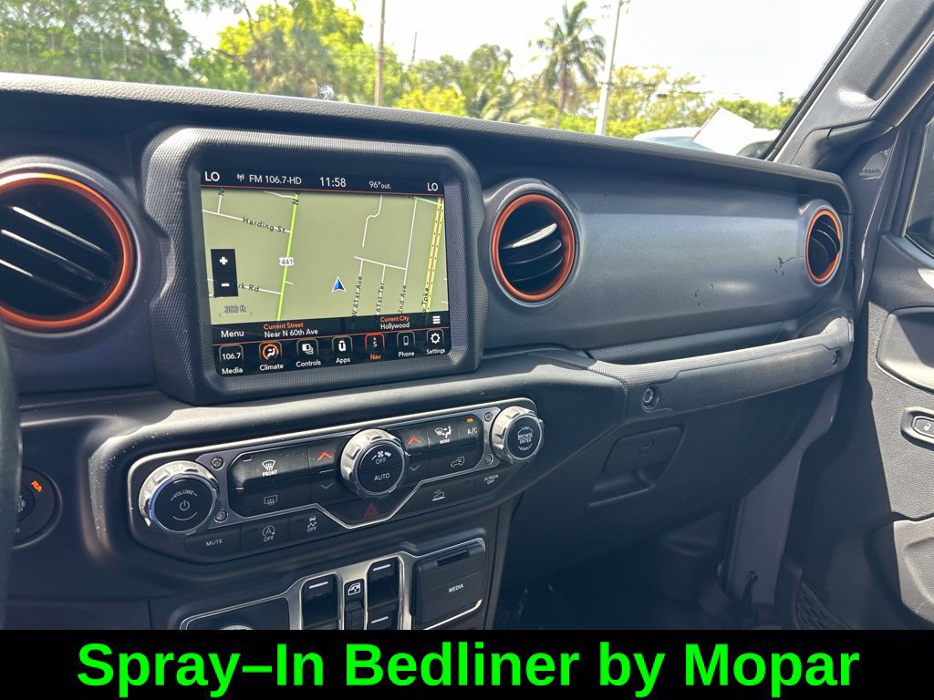 Used 2022 Jeep Gladiator Mojave w/ Trailer Tow Package AWD/4WD image 15