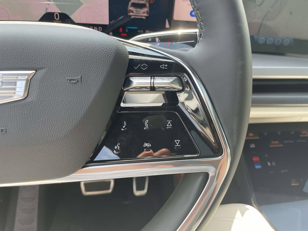 New 2026 Cadillac Vistiq Luxury w/ LPO, Premium Carpet Package image 25