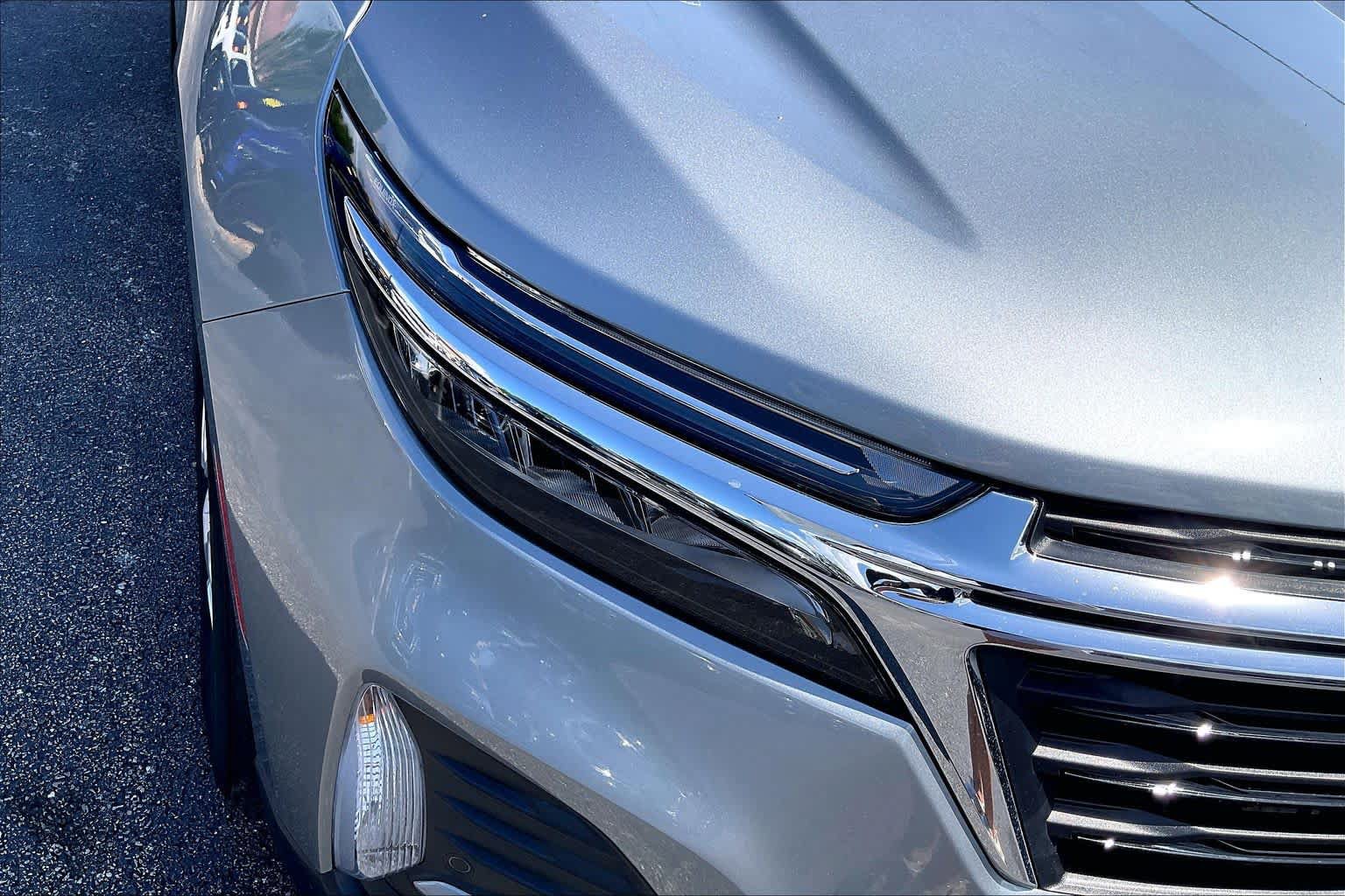Used 2024 Chevrolet Equinox LT FWD image 27
