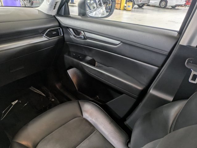 Used 2020 MAZDA CX-5 Touring FWD image 16