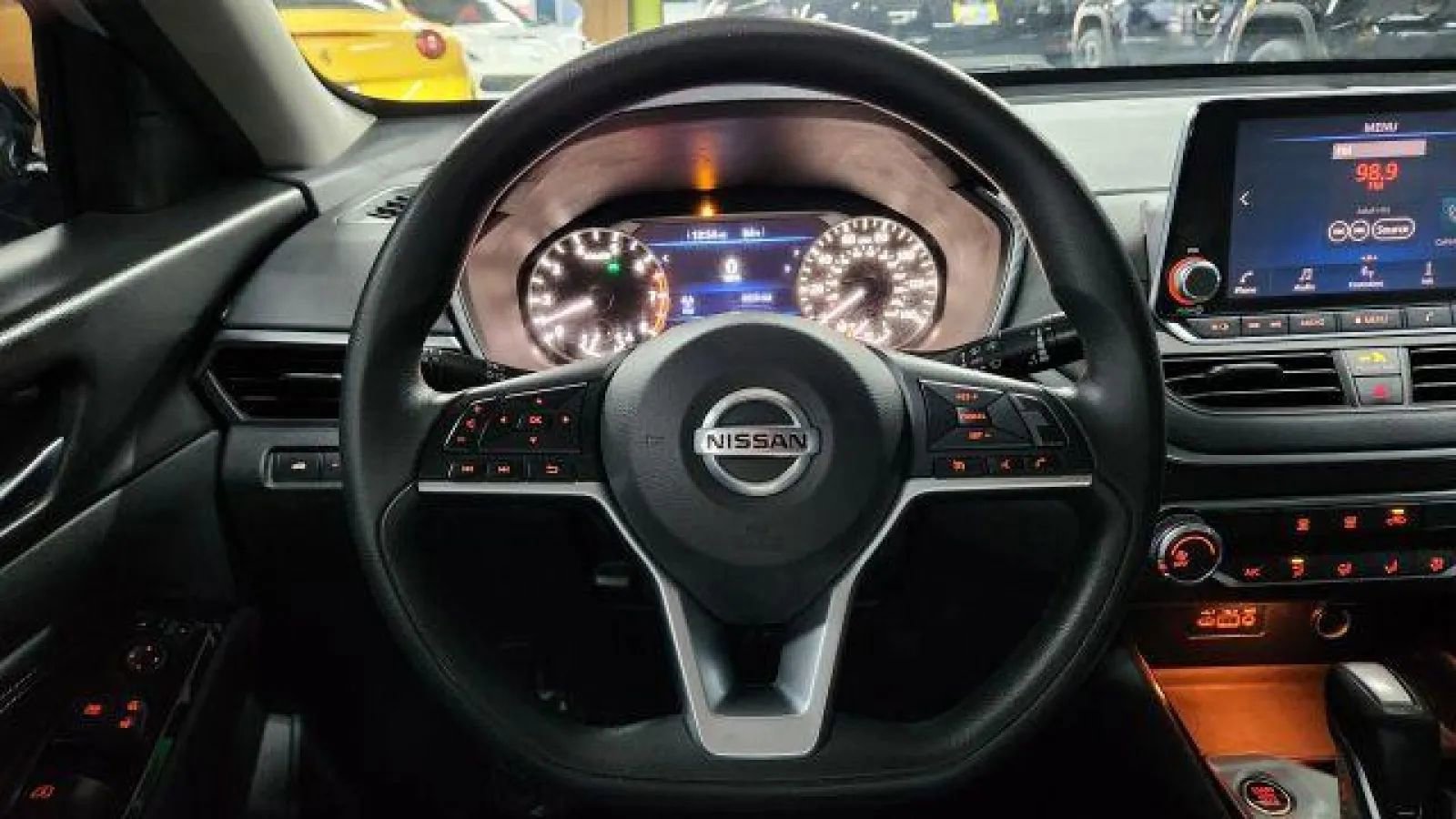 Used 2021 Nissan Altima 2.5 SV image 21