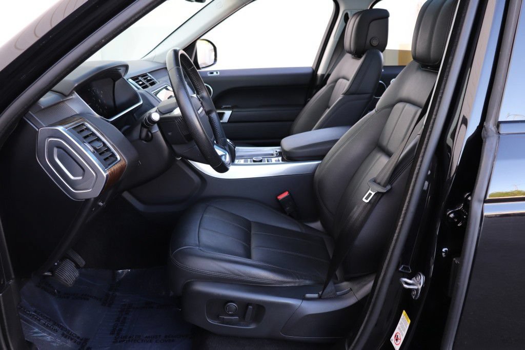 Used 2022 Land Rover Range Rover Sport SE AWD/4WD image 18