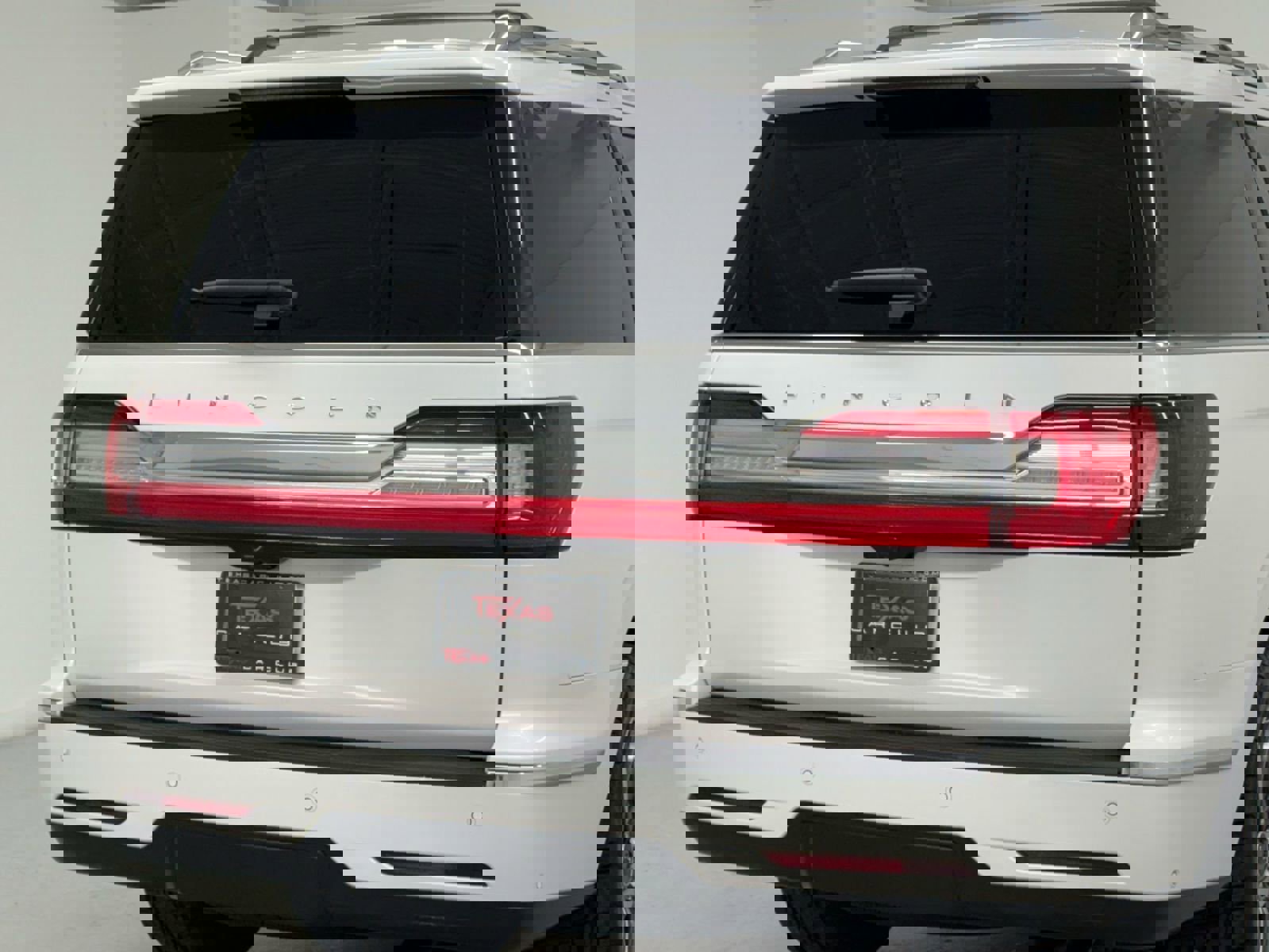 Used 2019 Lincoln Navigator Reserve image 46