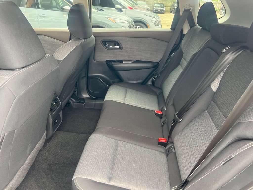 Certified 2023 Nissan Rogue SV AWD/4WD image 8