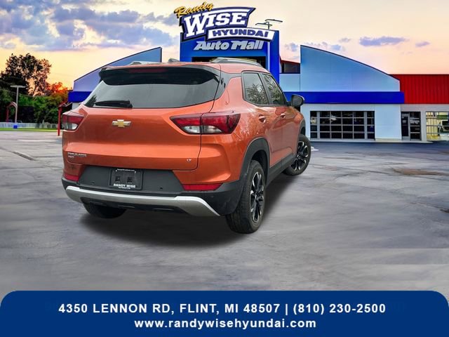 Used 2023 Chevrolet TrailBlazer LT w/ Convenience Package AWD/4WD image 6