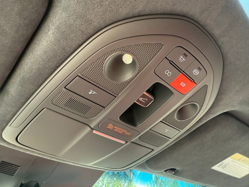 Certified 2025 Genesis G70 3.3T Advanced w/ Sport Prestige Package image 34