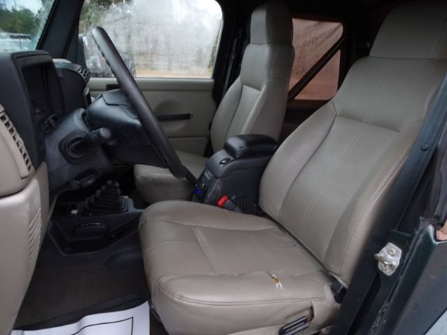 Used 2004 Jeep Wrangler SE w/ Full Face Tire & Wheel Group AWD/4WD image 18