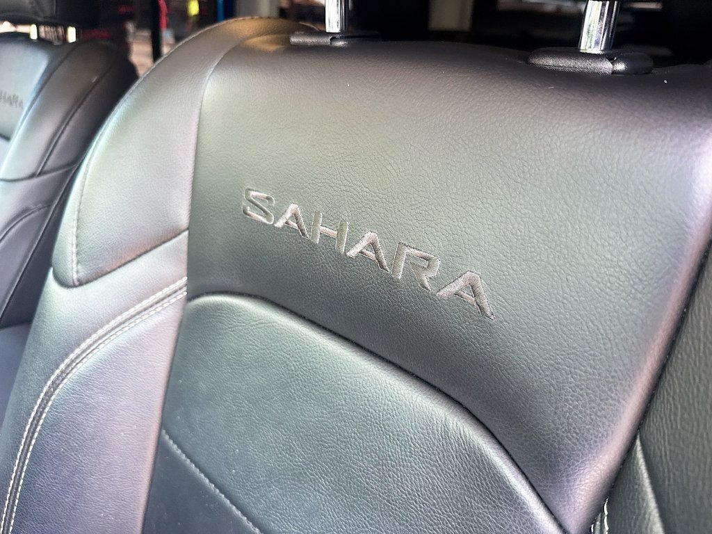 Used 2022 Jeep Wrangler Unlimited Sahara w/ Safety Group AWD/4WD image 26