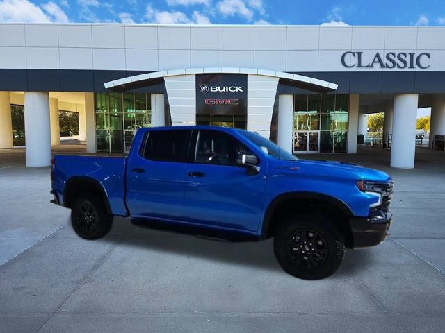 Used 2025 Chevrolet Silverado 1500 ZR2 w/ Technology Package image 9