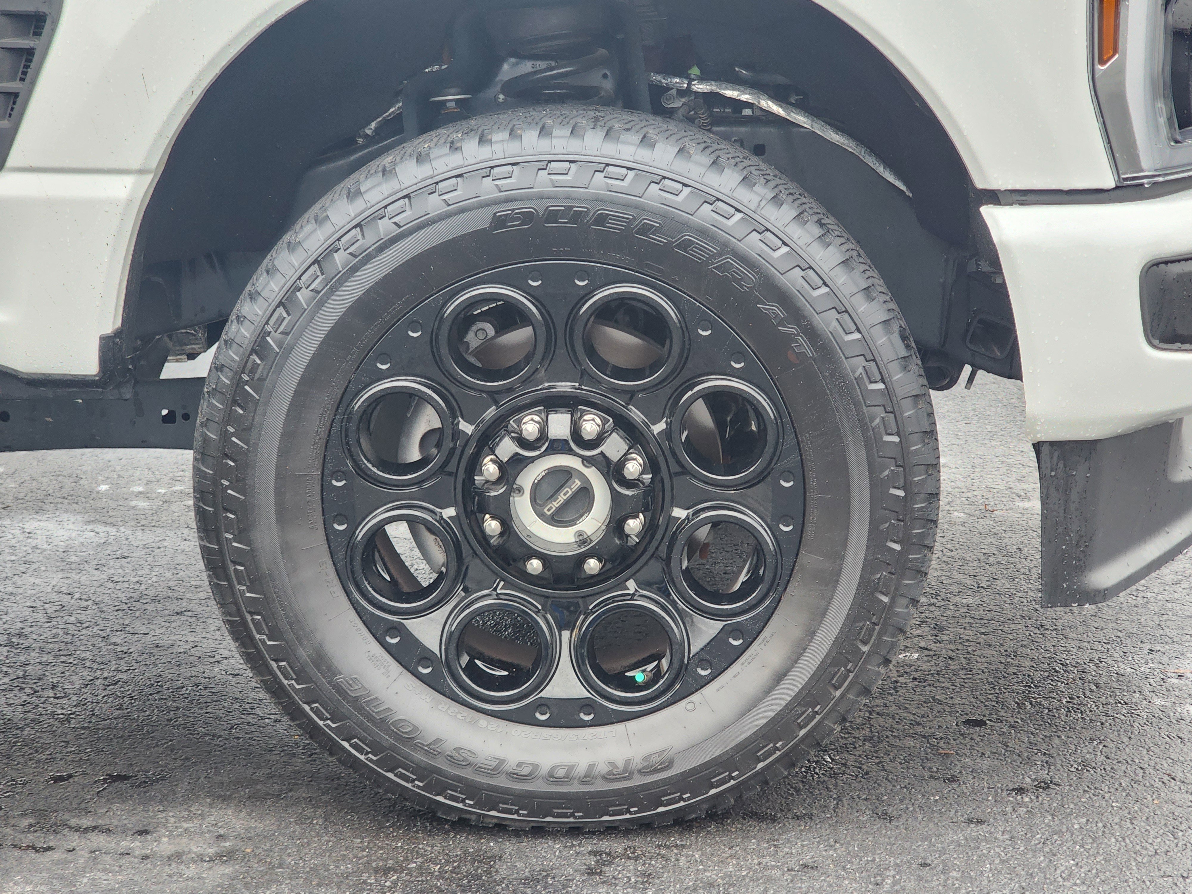 Used 2025 Ford F250 Lariat w/ Lariat Ultimate Package image 6