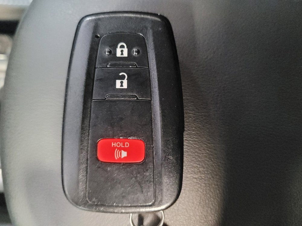 Used 2019 Toyota Corolla SE w/ SE Option Package FWD image 32