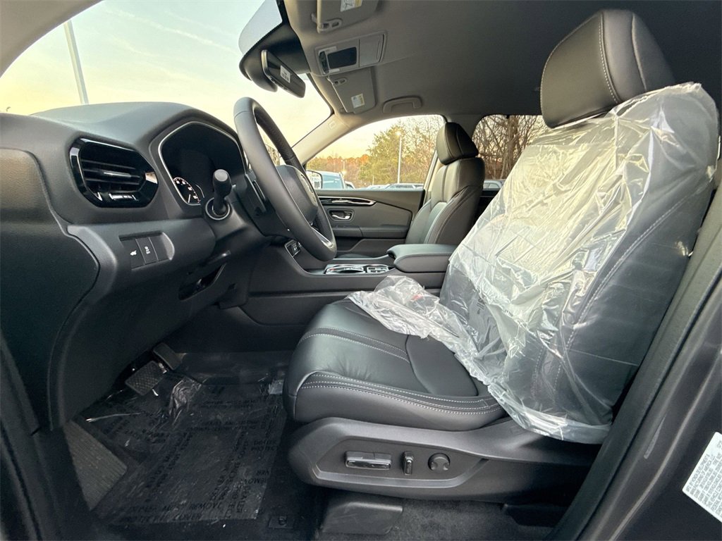 New 2025 Honda Pilot EX-L image 13