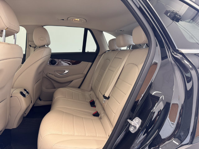 Used 2019 Mercedes-Benz GLC 300 image 20