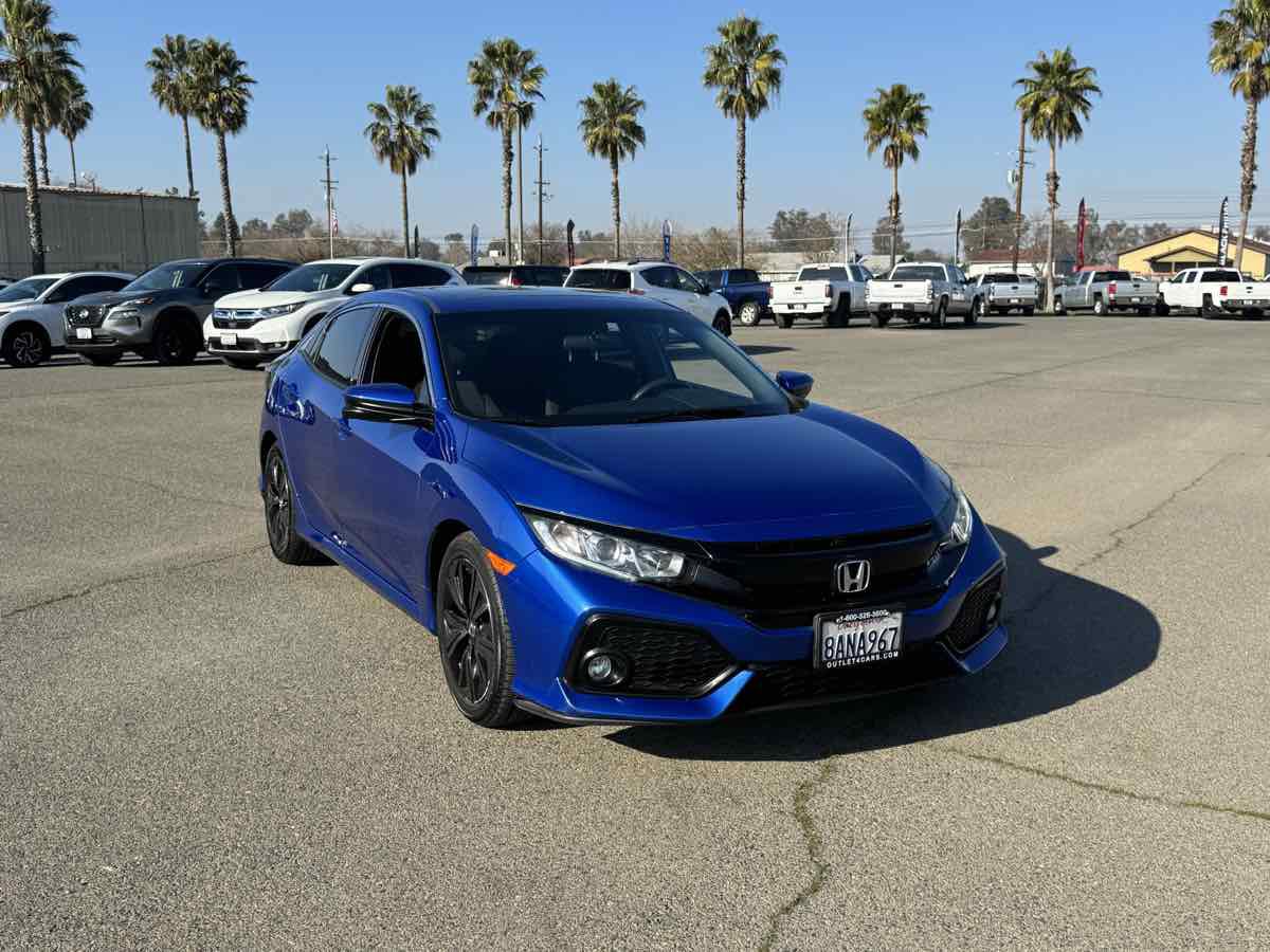 Used 2018 Honda Civic EX image 3
