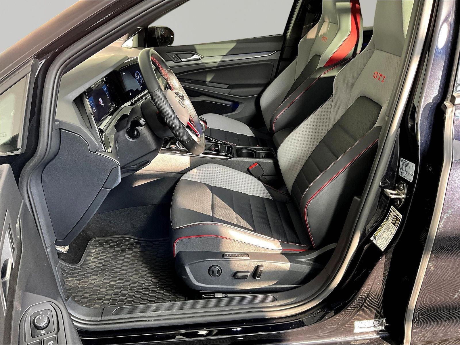 Used 2023 Volkswagen GTI Autobahn FWD image 18