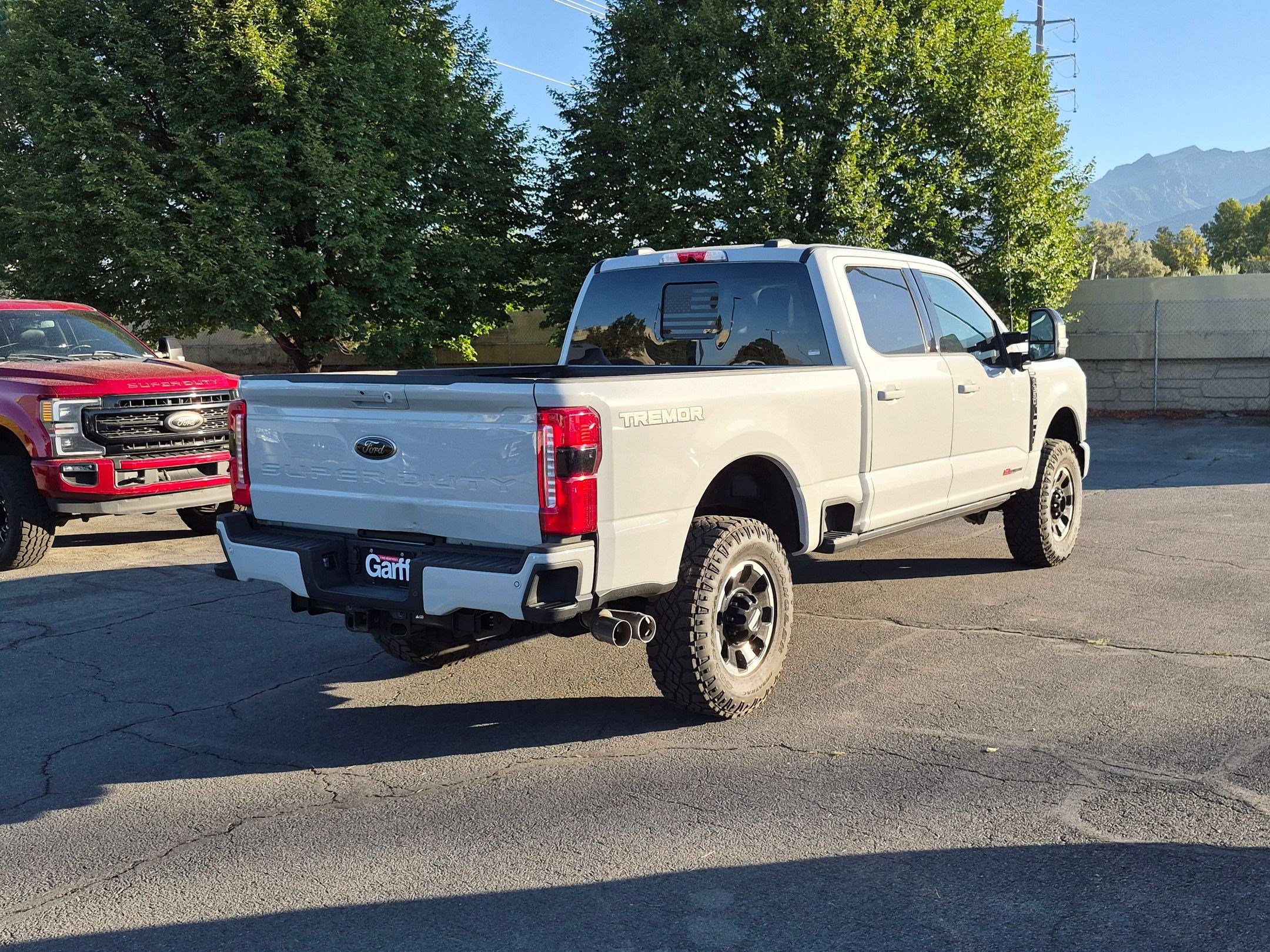 Used 2026 Ford F350 Lariat w/ Tremor Off-Road Package AWD/4WD image 3
