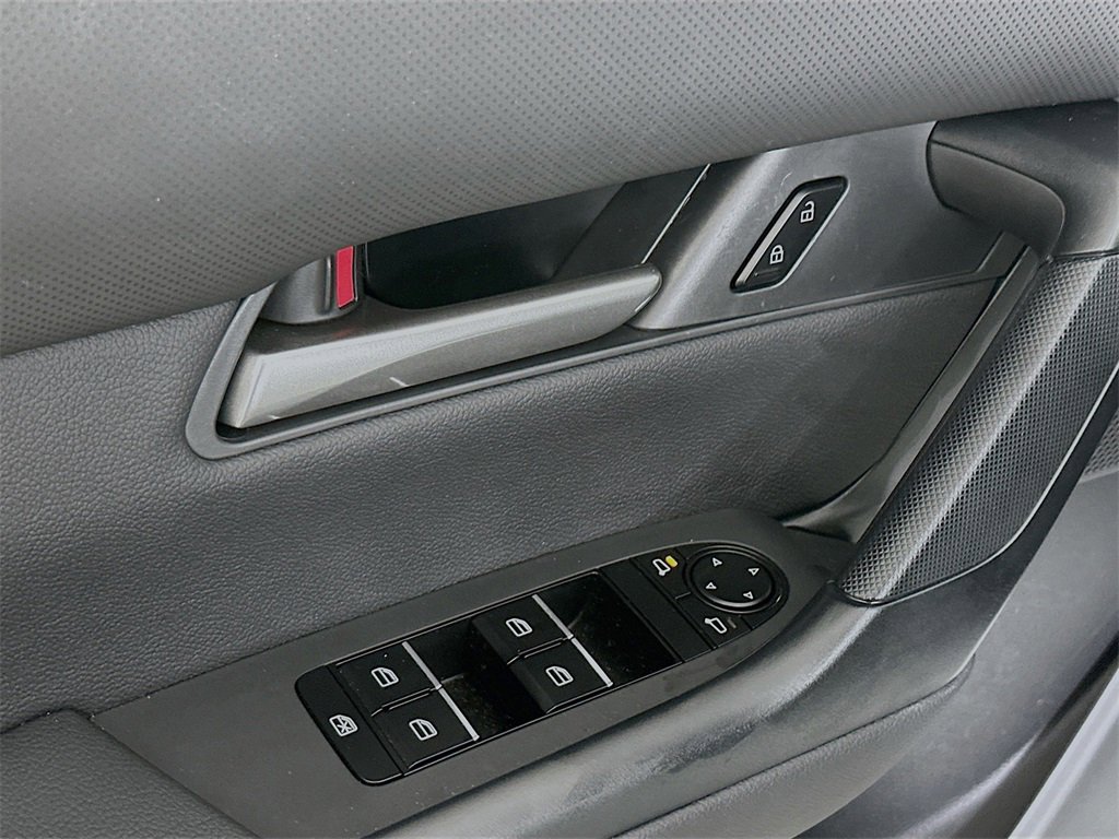 Used 2025 MAZDA CX-50 AWD 2.5 S w/ Weather Package image 21