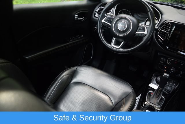 Used 2018 Jeep Compass Limited w/ Safe & Security Group AWD/4WD image 2