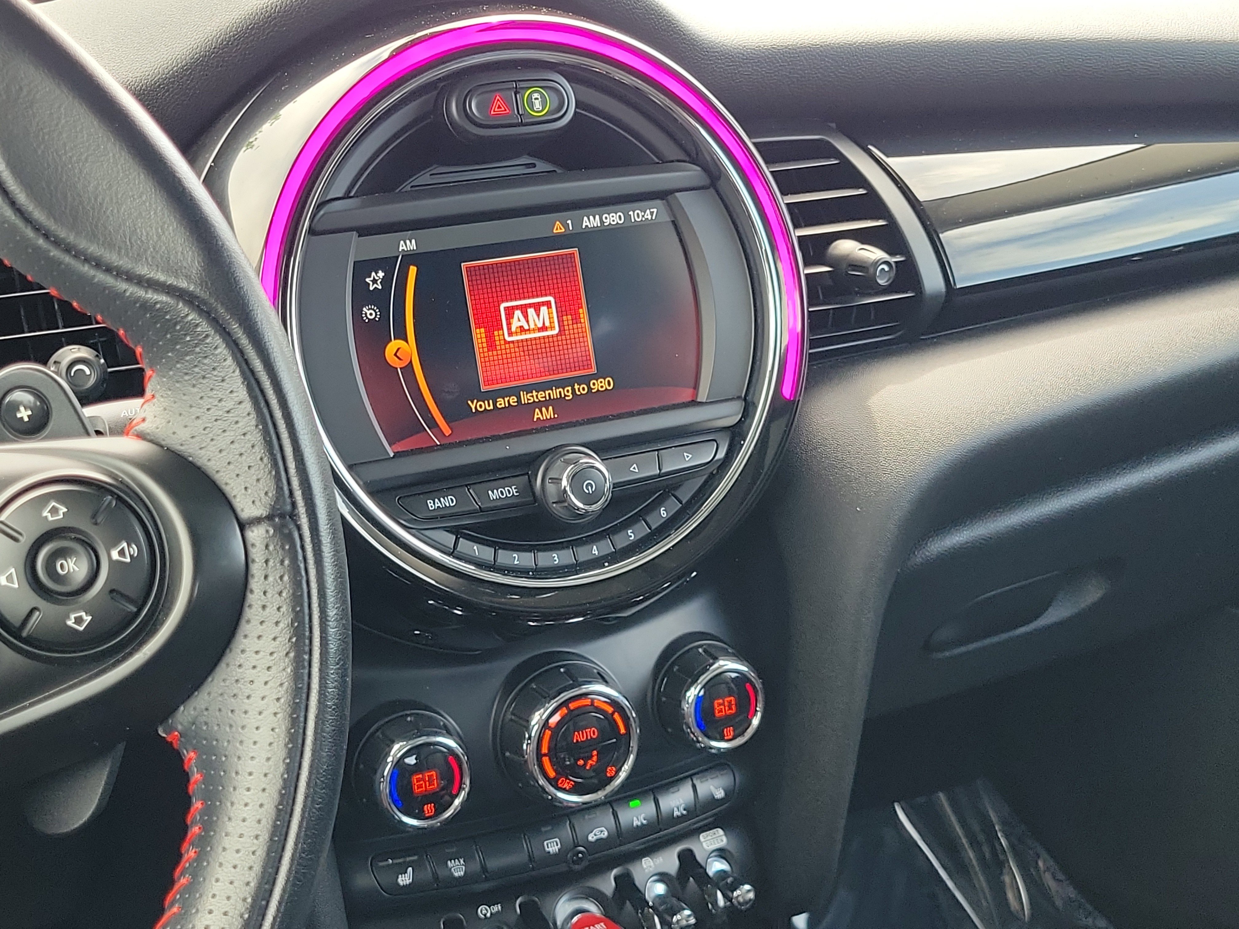 Used 2019 MINI Cooper S w/ Signature Upholstery Package FWD image 26