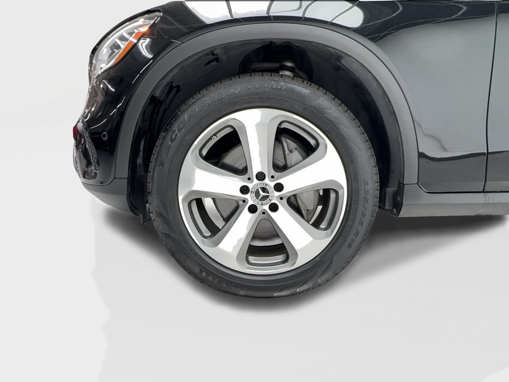 Used 2022 Mercedes-Benz GLC 300 image 12