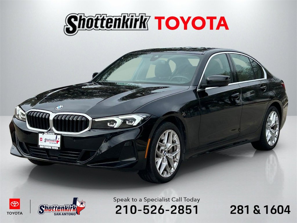 Used 2025 BMW 330i Sedan image 1