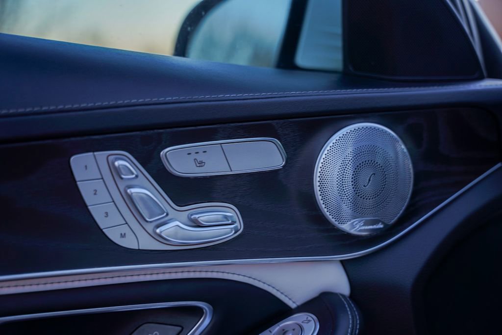 Used 2015 Mercedes-Benz C 63 AMG S image 15