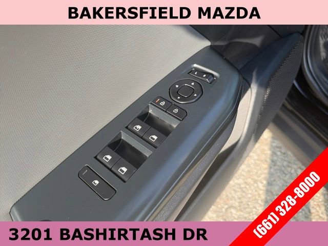 Used 2025 Kia K4 LXS image 11