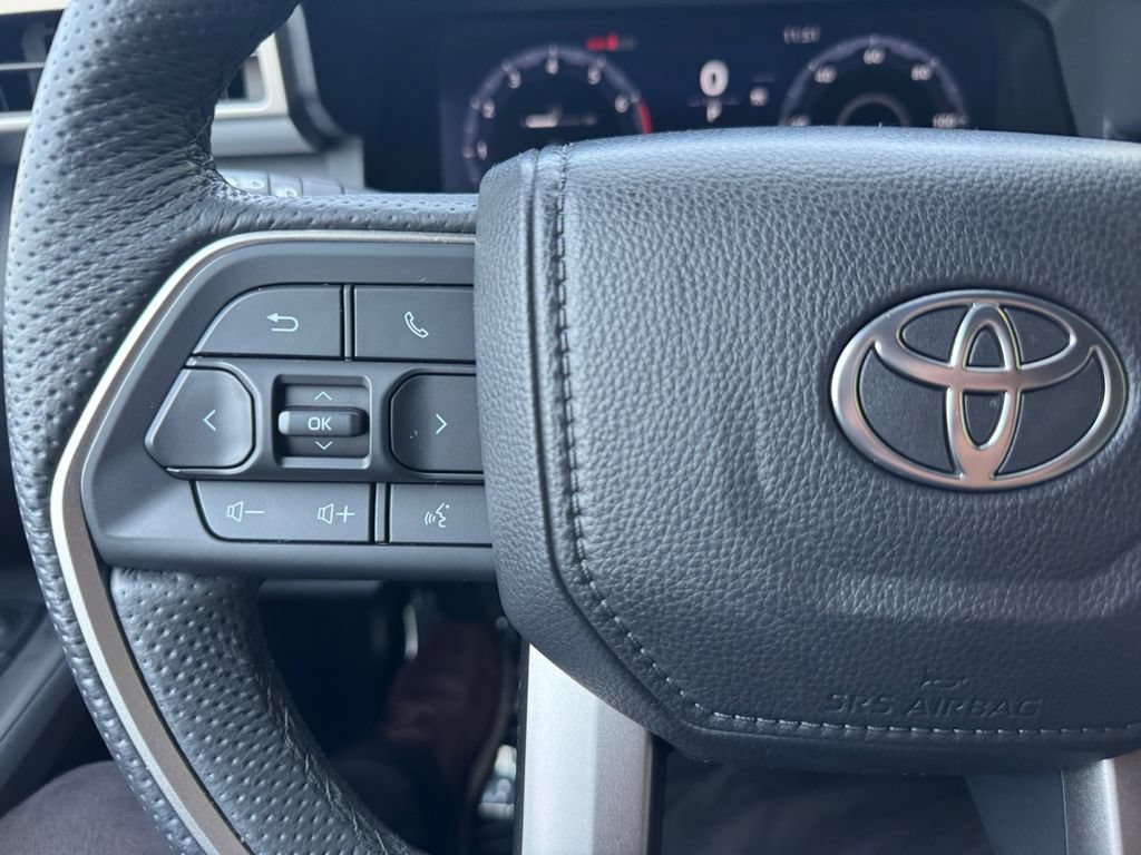 Used 2025 Toyota Tacoma TRD Sport w/ TRD Sport Upgrade Package AWD/4WD image 29