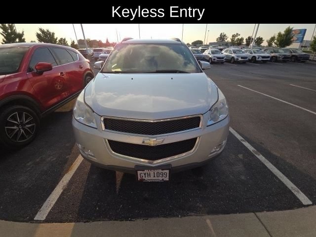 Used 2011 Chevrolet Traverse LT w/ Personal Connectivity Package FWD image 4