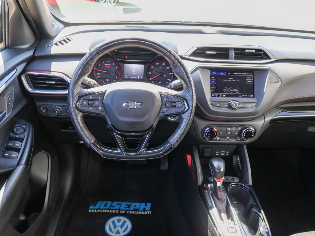 Used 2022 Chevrolet TrailBlazer RS FWD image 16