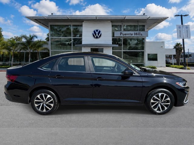 New 2027 Volkswagen Jetta S FWD image 3