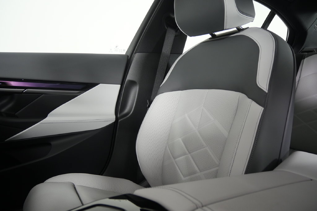 New 2027 BMW 530i w/ M Sport Package RWD image 22
