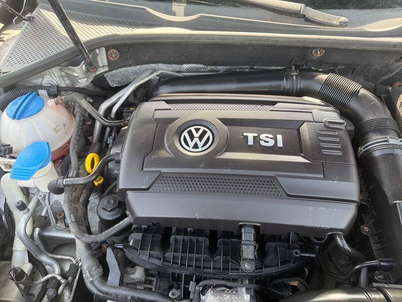 Used 2014 Volkswagen Passat 1.8T Wolfsburg Edition FWD image 34