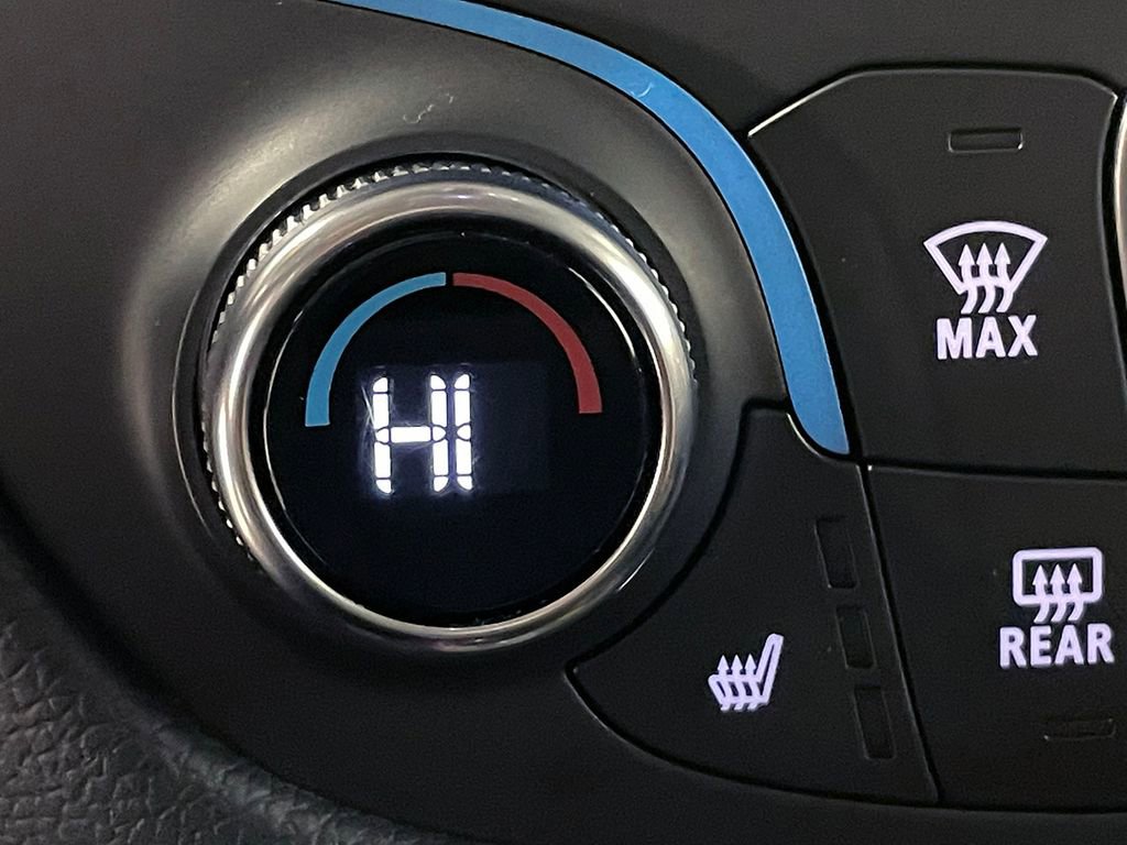 Used 2020 Chevrolet Equinox LT image 30