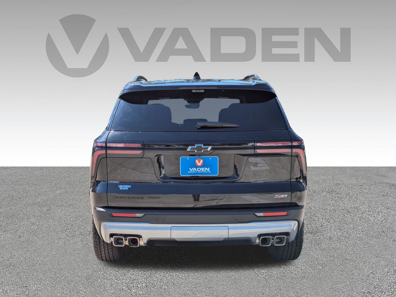 New 2026 Chevrolet Traverse Z71 w/ Enhanced Driving Package AWD/4WD image 29