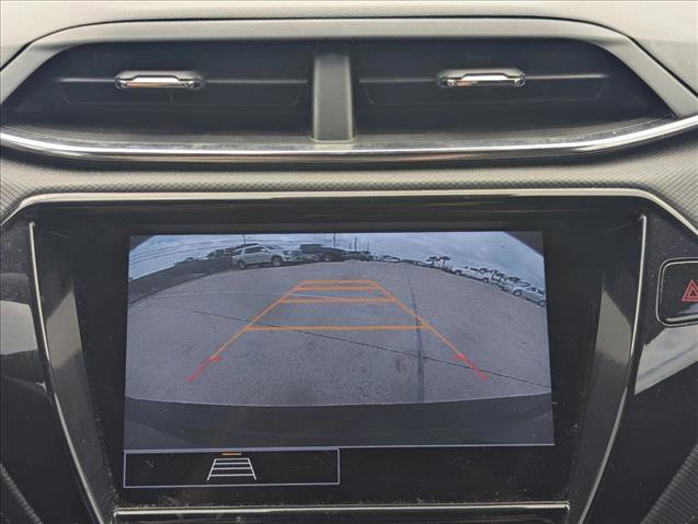 Used 2023 Chevrolet TrailBlazer RS w/ Sun and Liftgate Package image 9